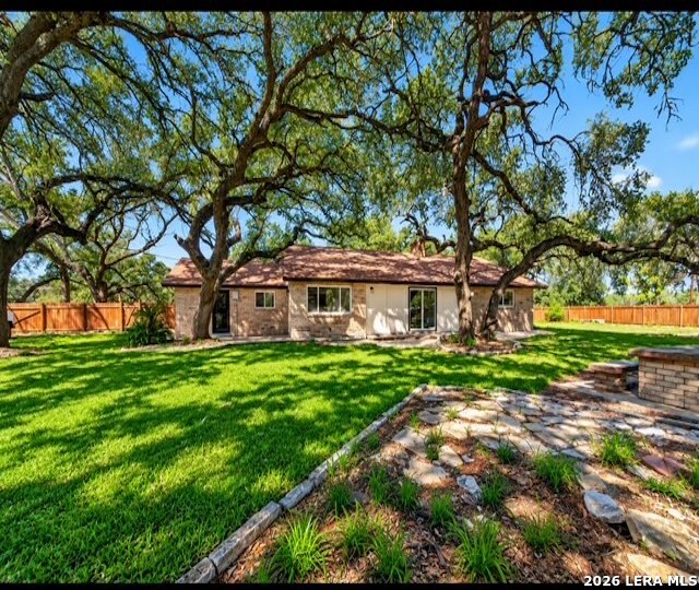26 SUNRISE DR, Pleasanton, TX 78064