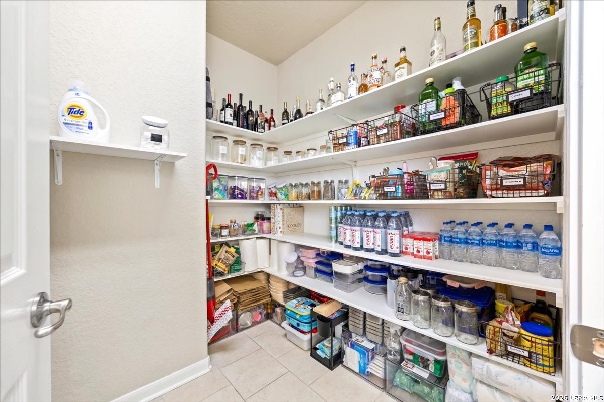 5606 Southern Oaks, San Antonio, TX 78261