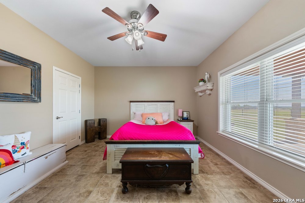 2888 County Road 136, Kenedy, TX 78119