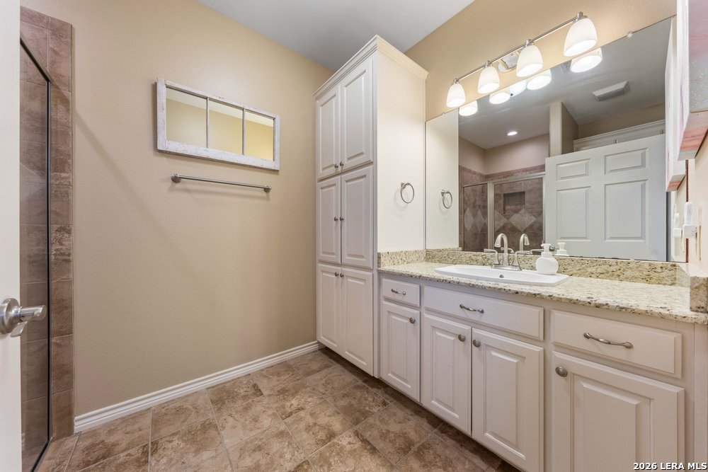 2888 County Road 136, Kenedy, TX 78119