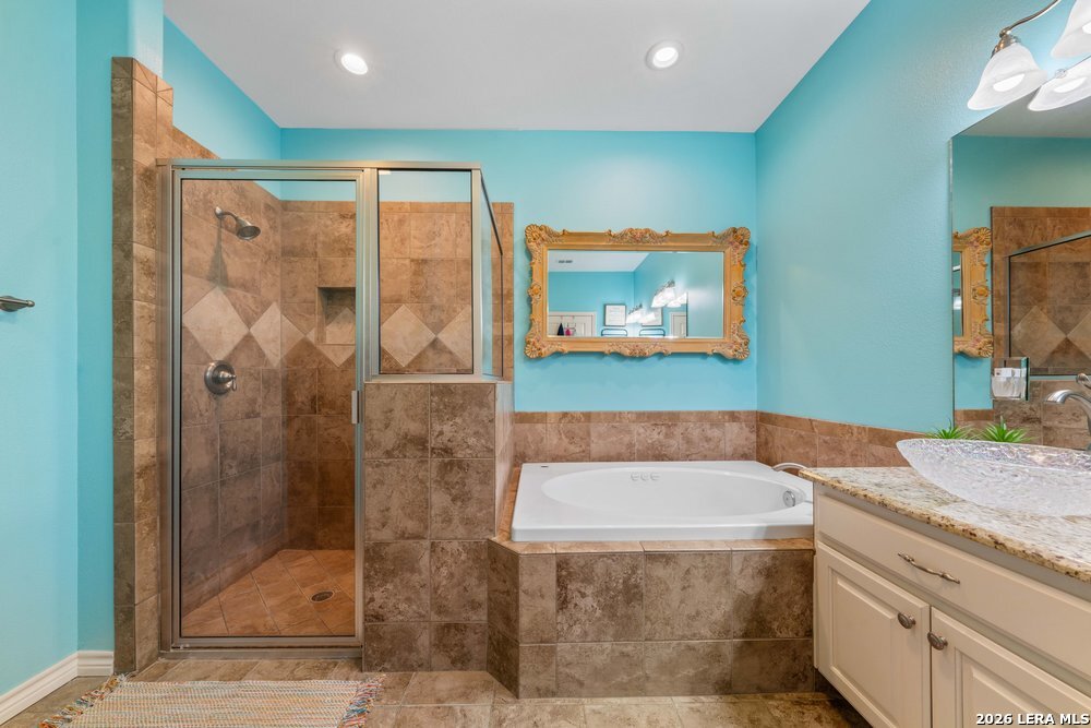 2888 County Road 136, Kenedy, TX 78119