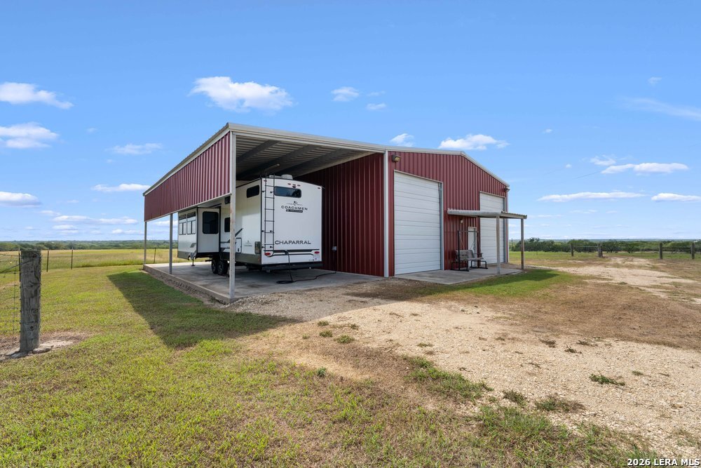 2888 County Road 136, Kenedy, TX 78119
