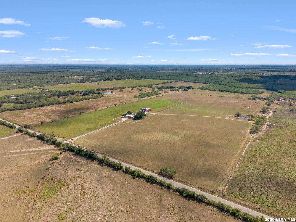 2888 County Road 136, Kenedy, TX 78119