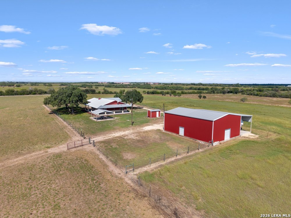 2888 County Road 136, Kenedy, TX 78119