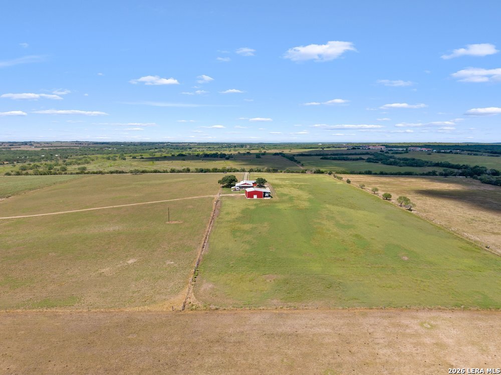 2888 County Road 136, Kenedy, TX 78119