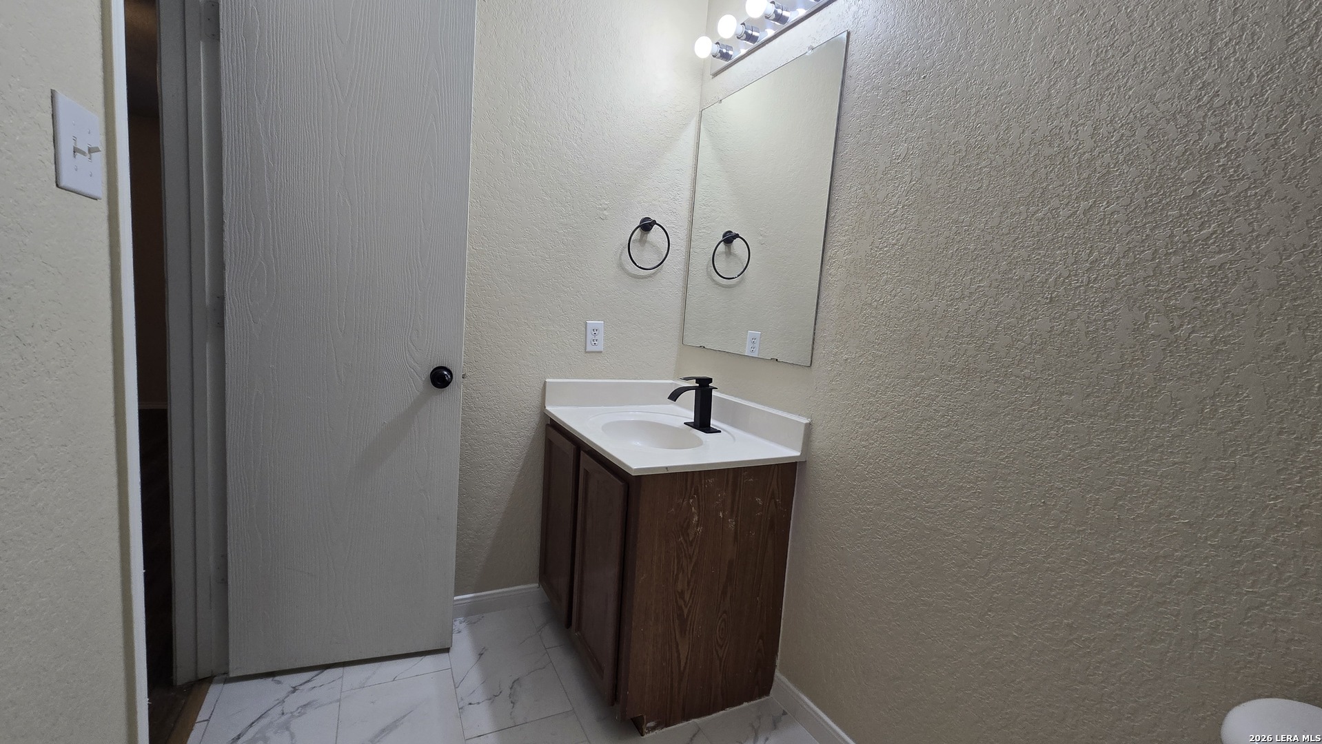 3902 Torey Mesquite, San Antonio, TX 78261