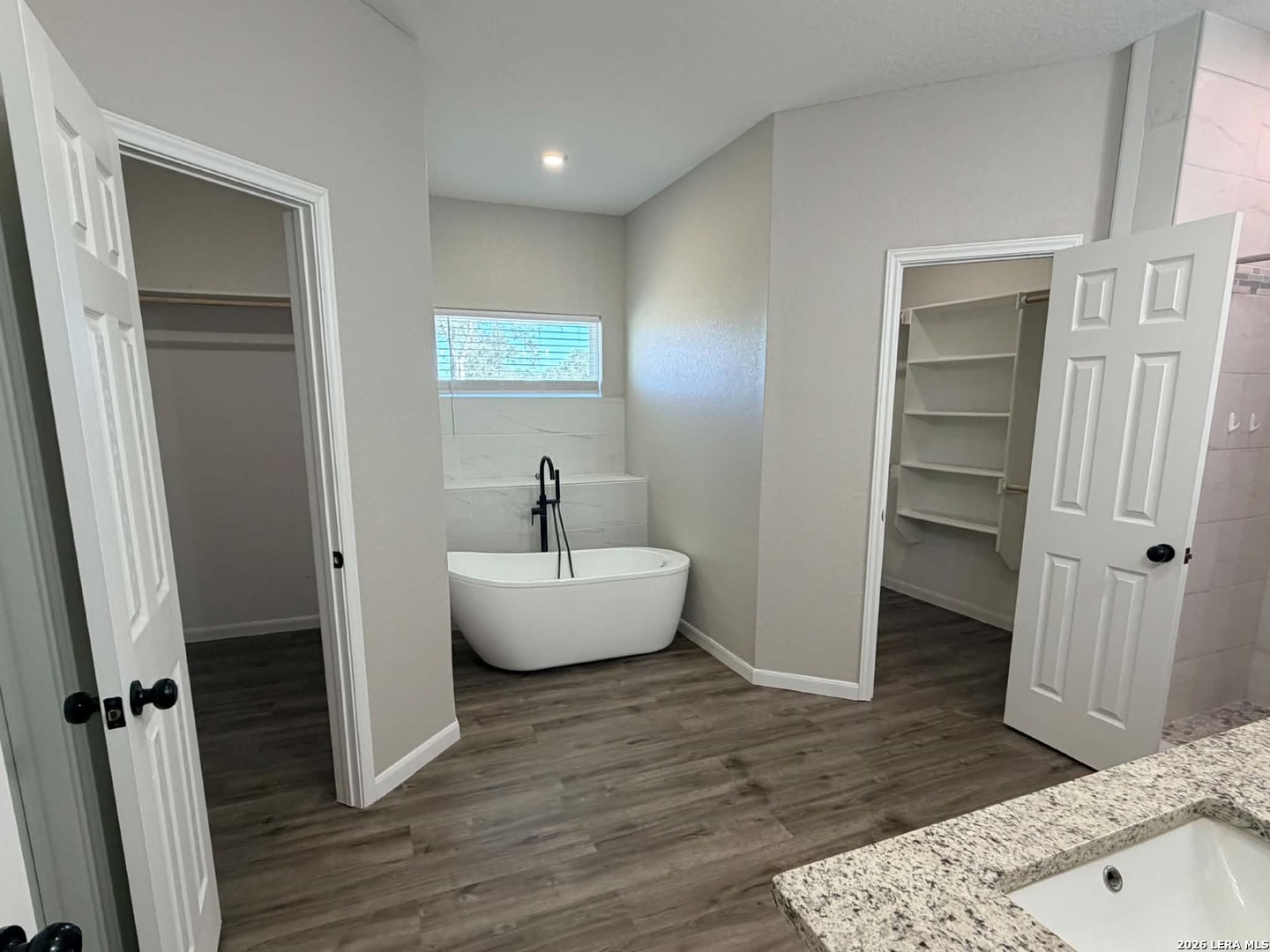 39 Eaglerock, Poteet, TX 78065