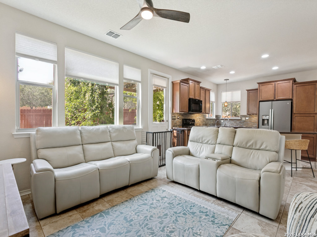 21619 ANDREWS GDN, San Antonio, TX 78258
