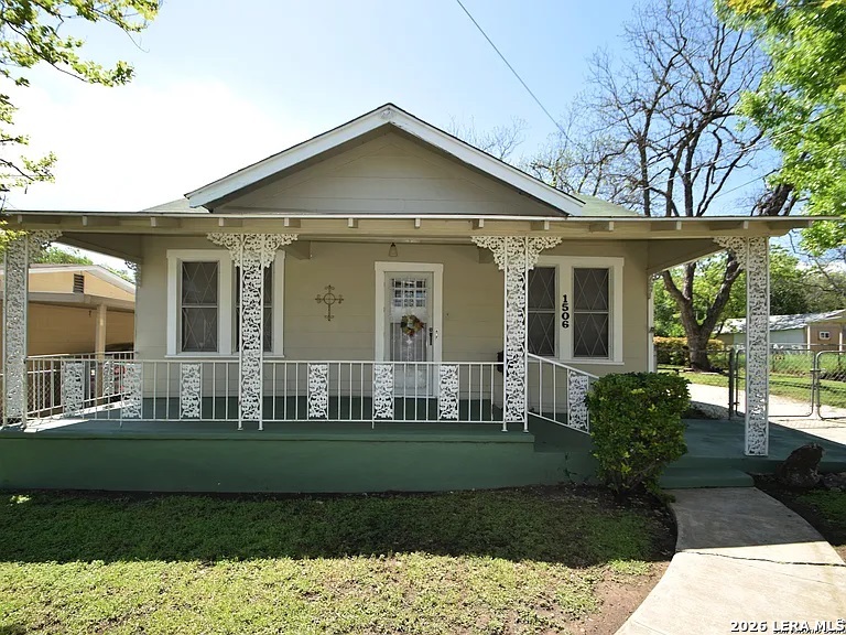 1506 WAVERLY AVE, San Antonio, TX 78201
