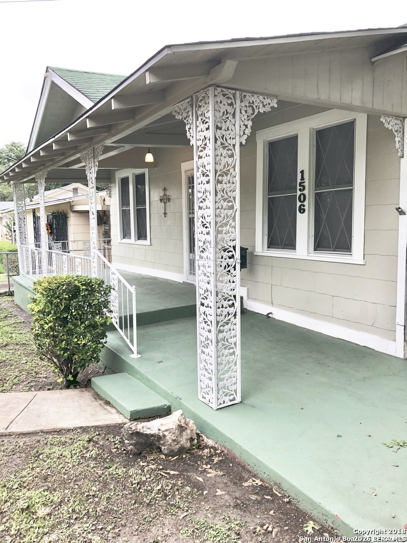 1506 WAVERLY AVE, San Antonio, TX 78201