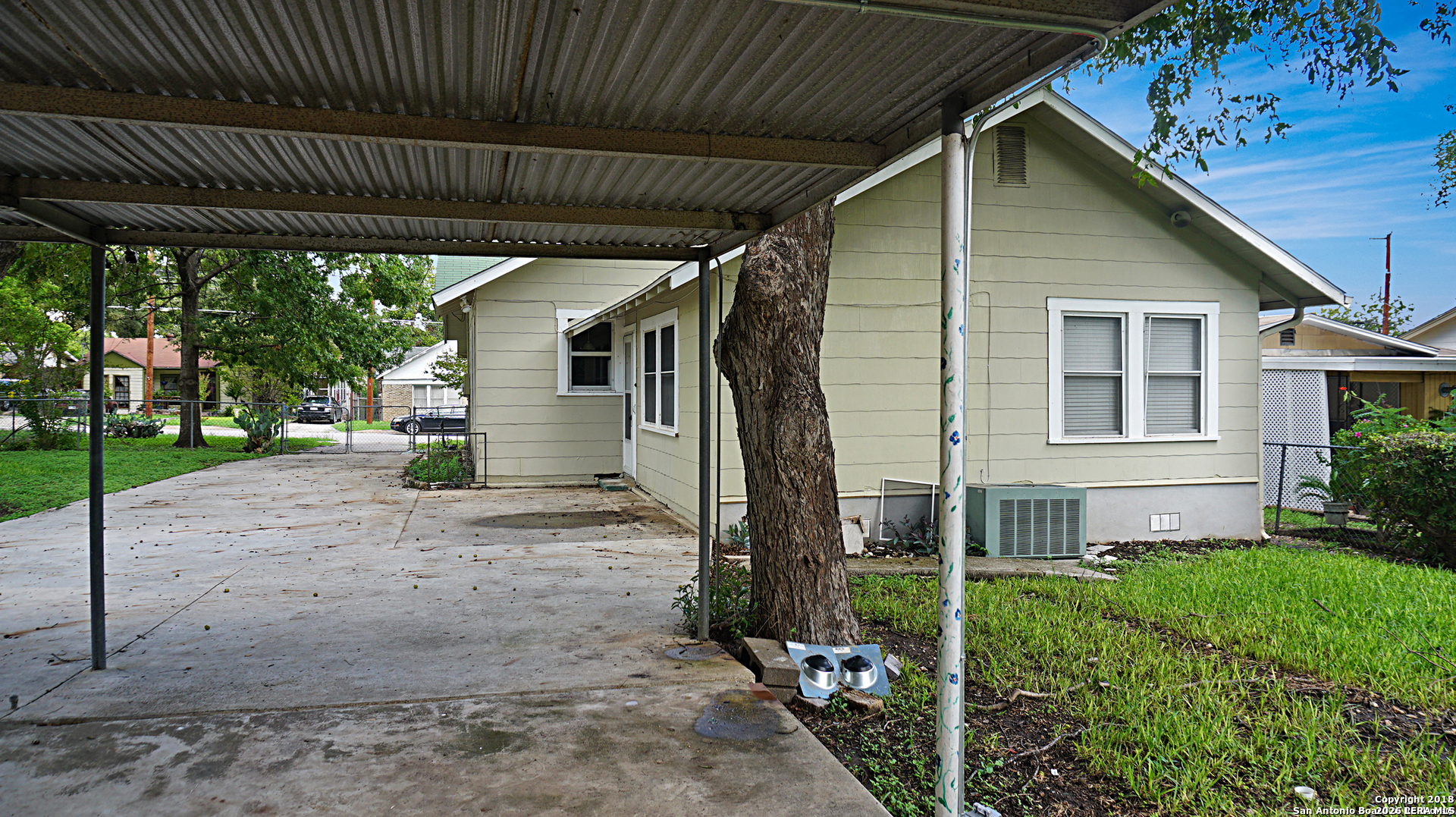 1506 WAVERLY AVE, San Antonio, TX 78201