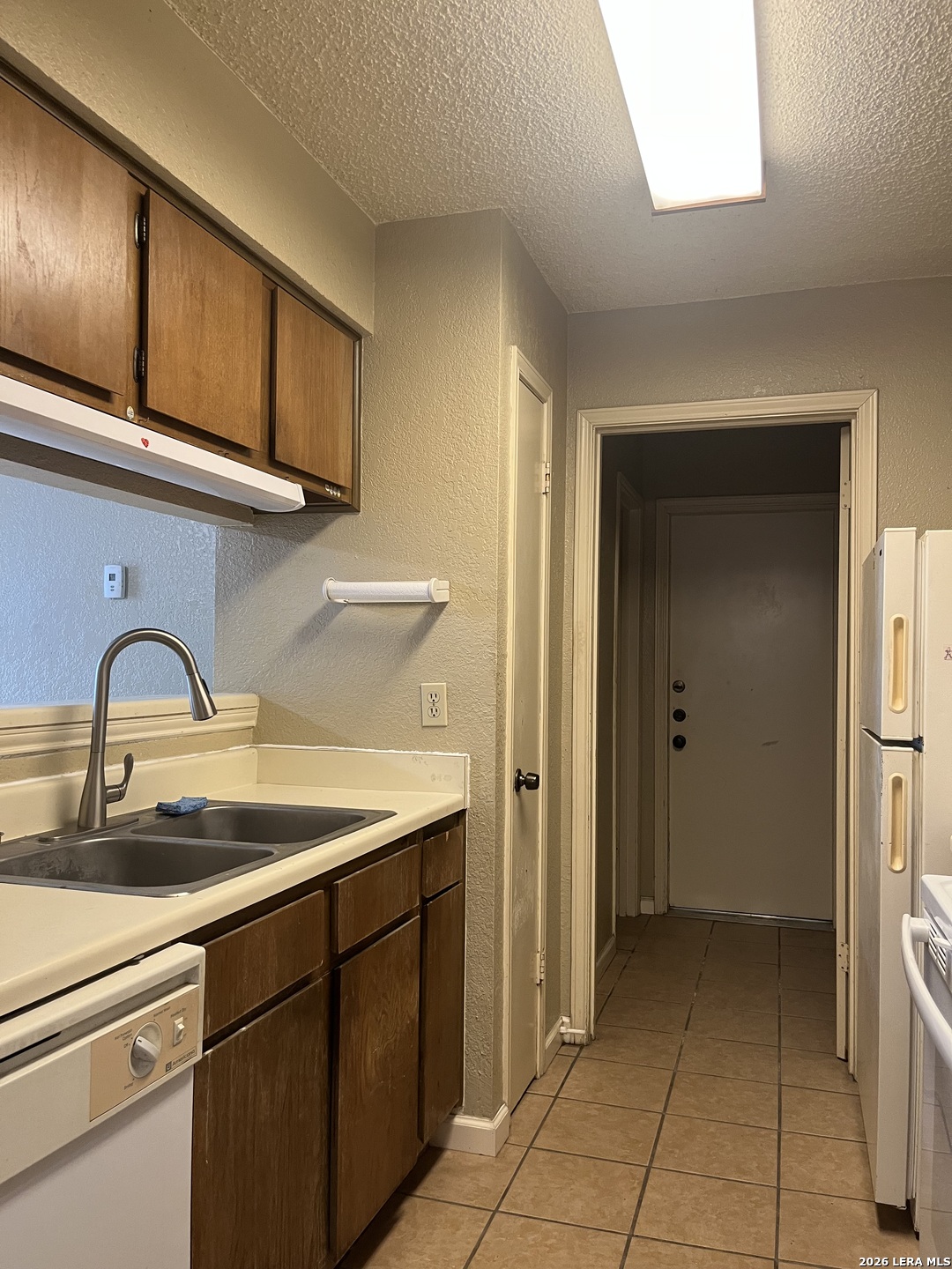 14406 Woods Hole, San Antonio, TX 78233