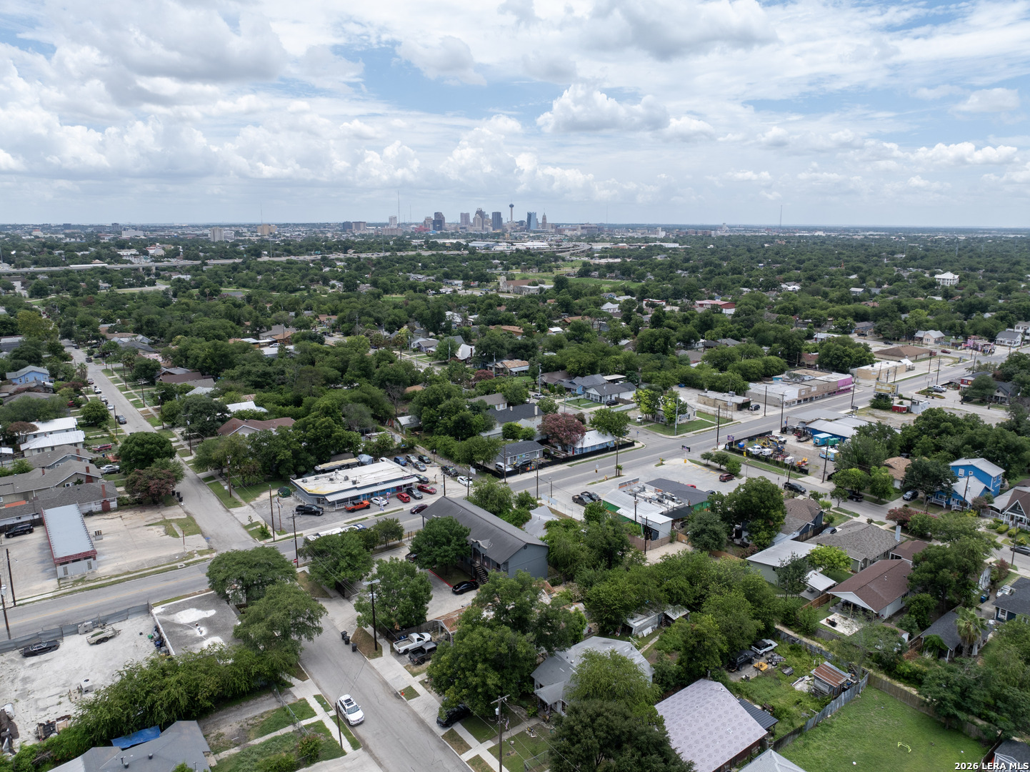 1702 W Craig PL, San Antonio, TX 78201