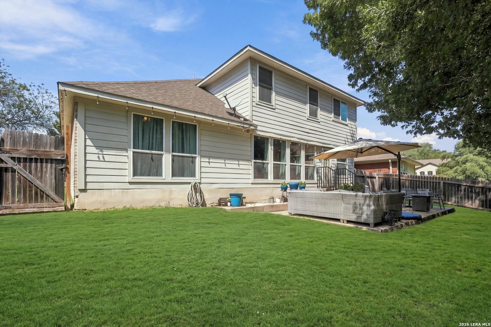 7318 CHENAL PT, San Antonio, TX 78240
