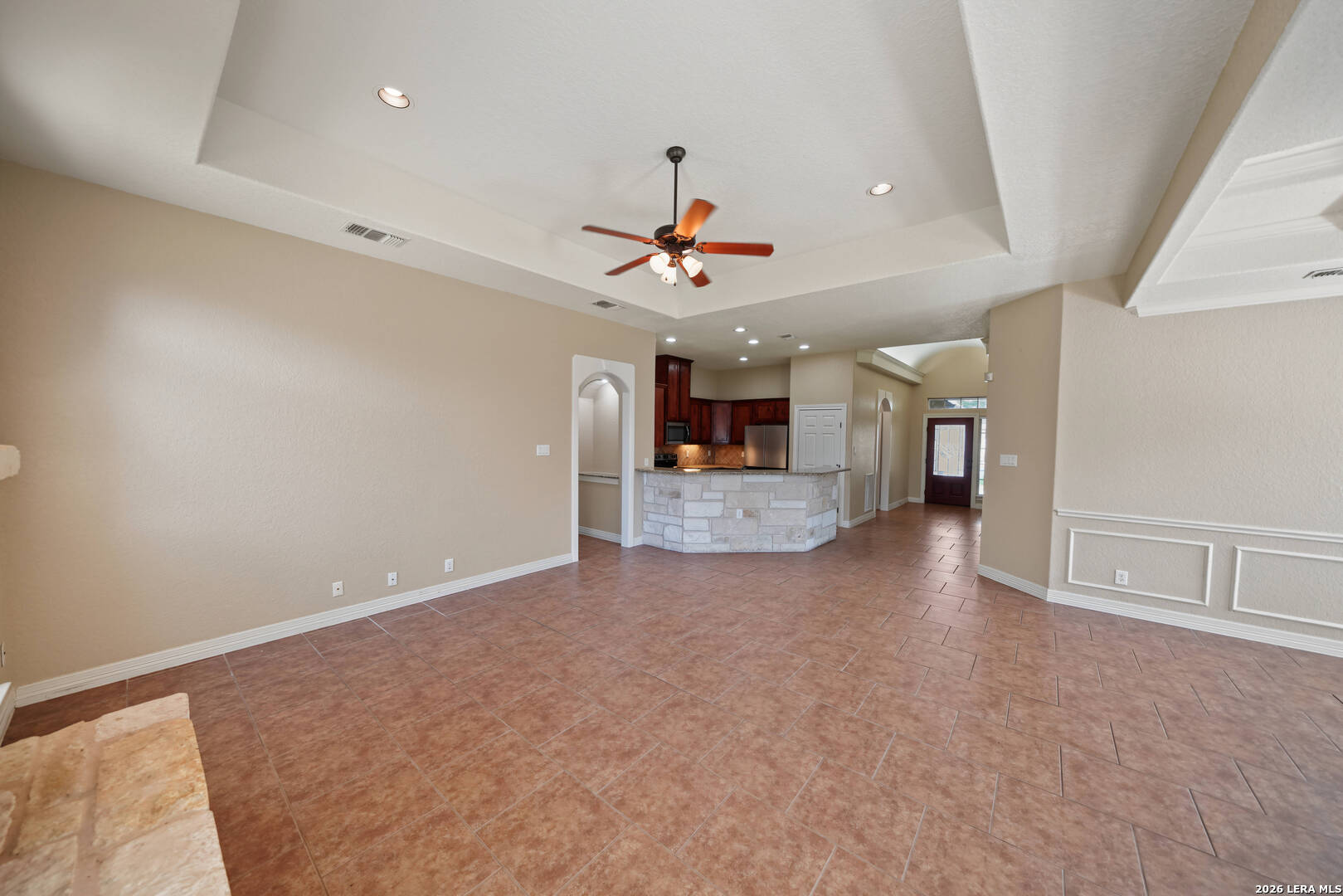 15513 DELL LN, Selma, TX 78154