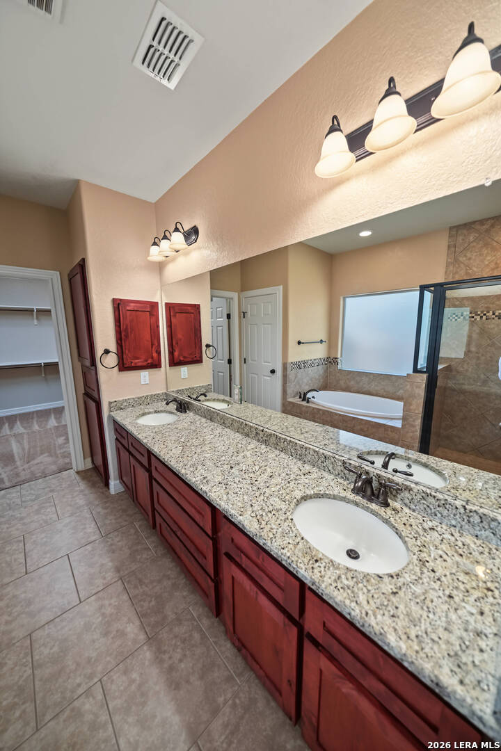 15513 DELL LN, Selma, TX 78154