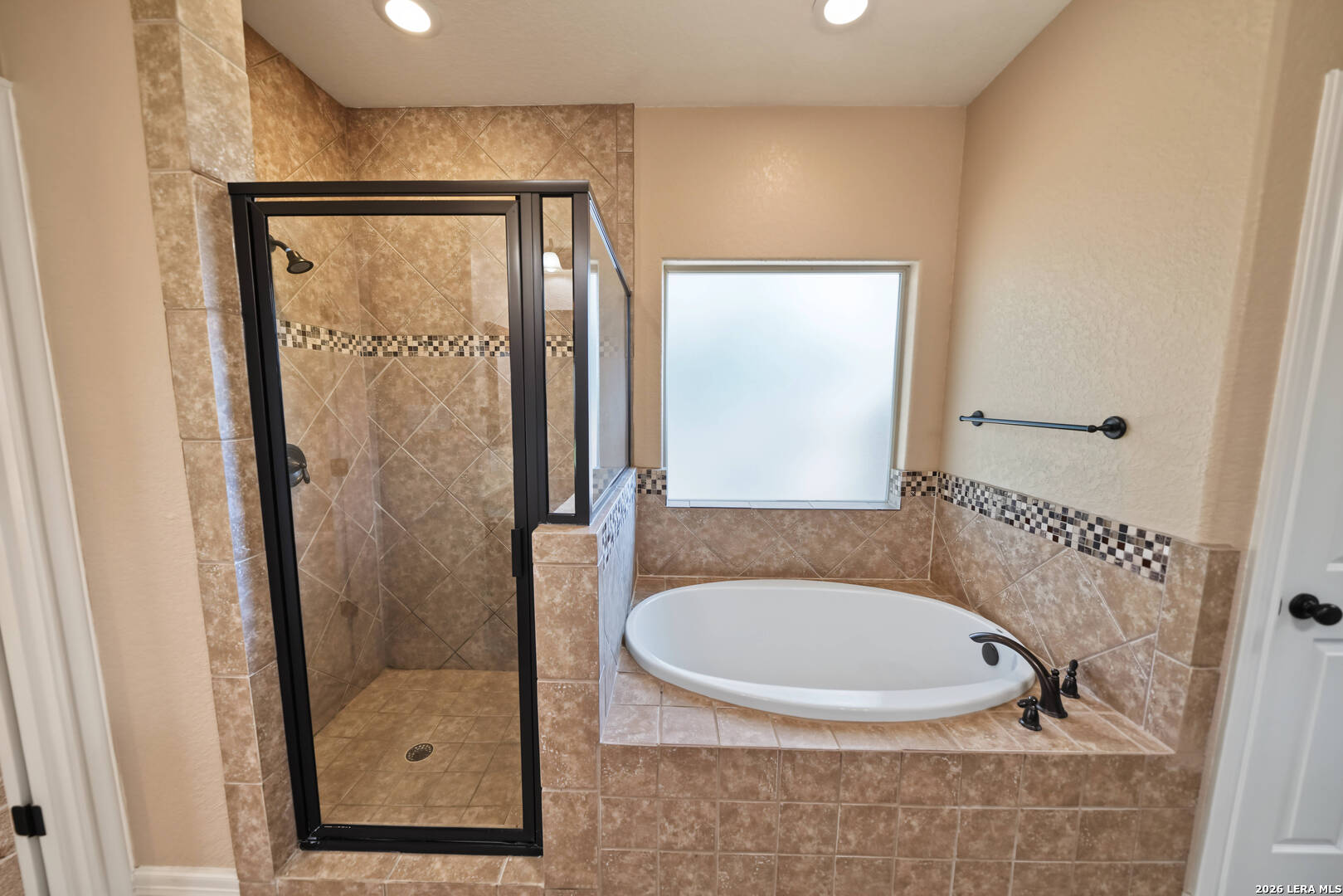 15513 DELL LN, Selma, TX 78154
