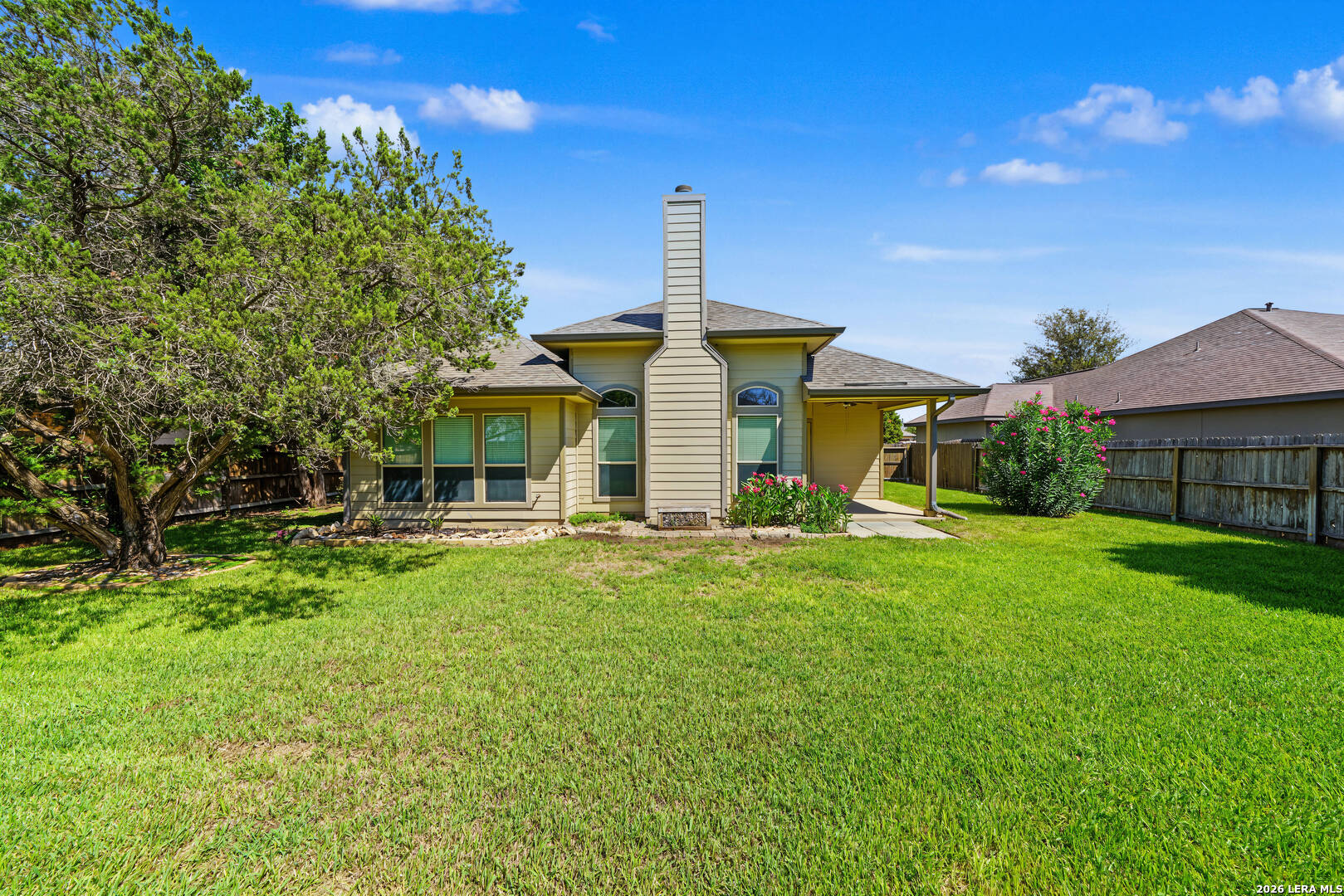 15513 DELL LN, Selma, TX 78154