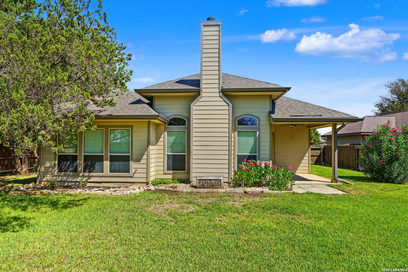 15513 DELL LN, Selma, TX 78154