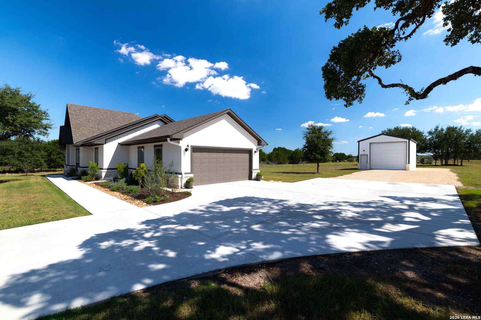 798 Horseshoe Falls, Bandera, TX 78003