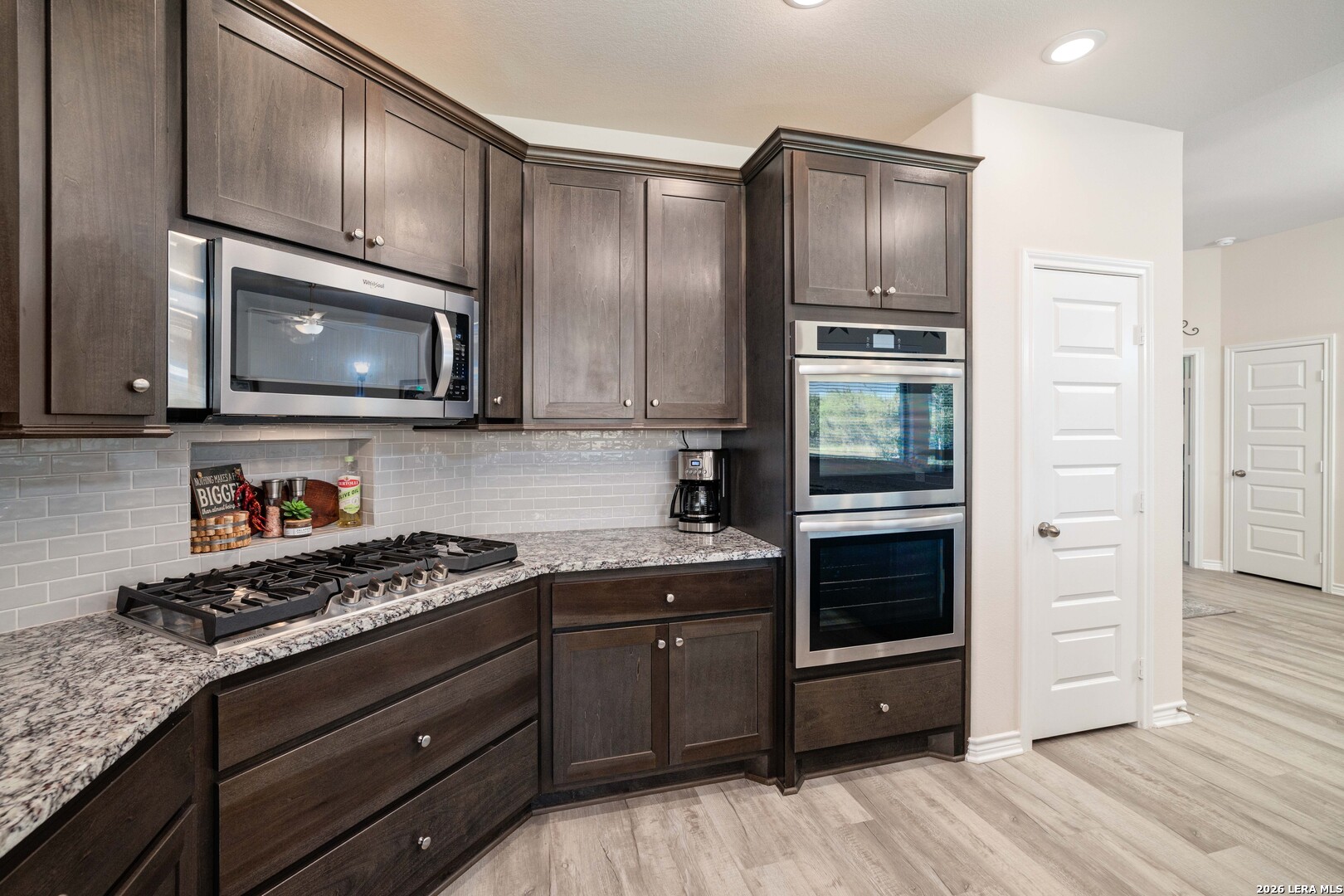798 Horseshoe Falls, Bandera, TX 78003