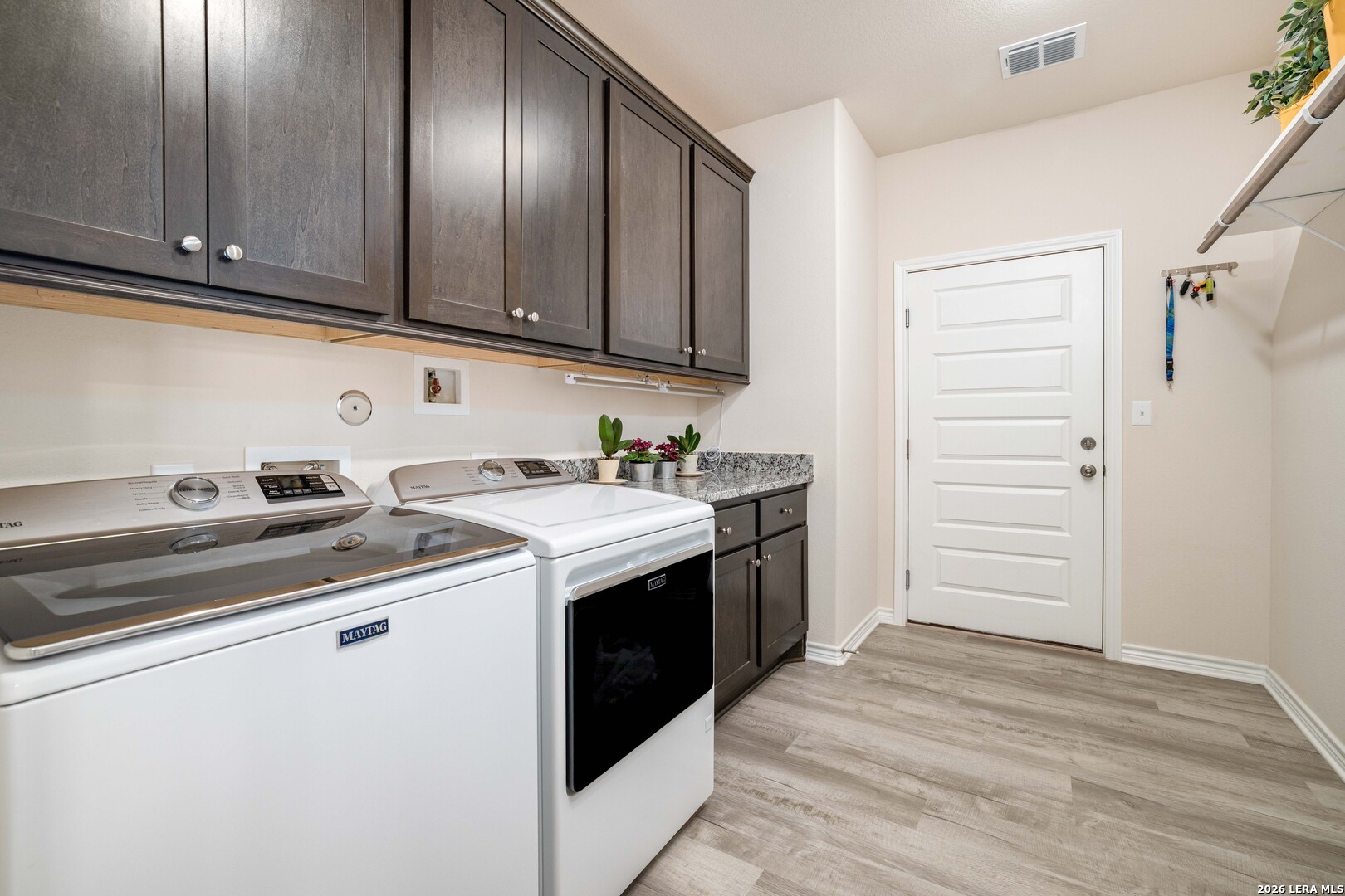 798 Horseshoe Falls, Bandera, TX 78003