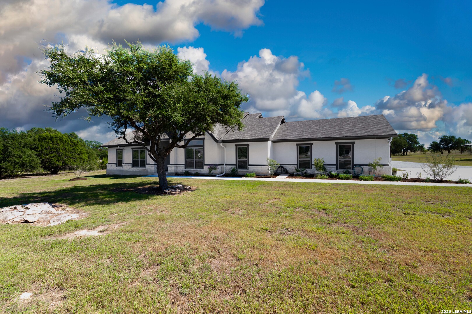 798 Horseshoe Falls, Bandera, TX 78003