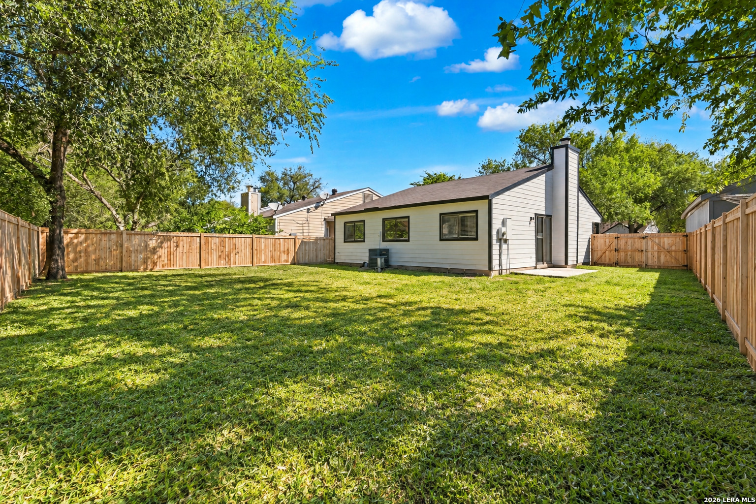 4005 COLONIAL SUN DR, San Antonio, TX 78244
