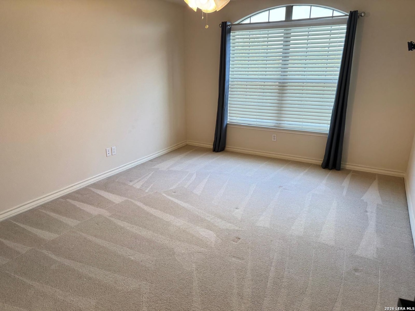 20719 Cactus Loop, San Antonio, TX 78258