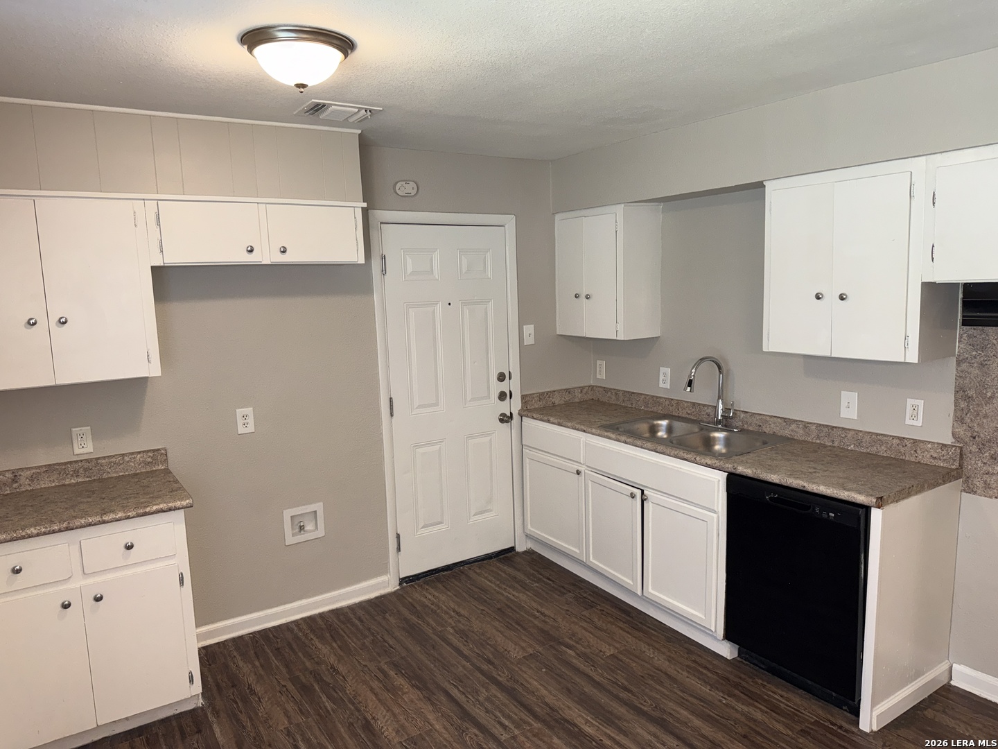 4919 Waycross, San Antonio, TX 78220