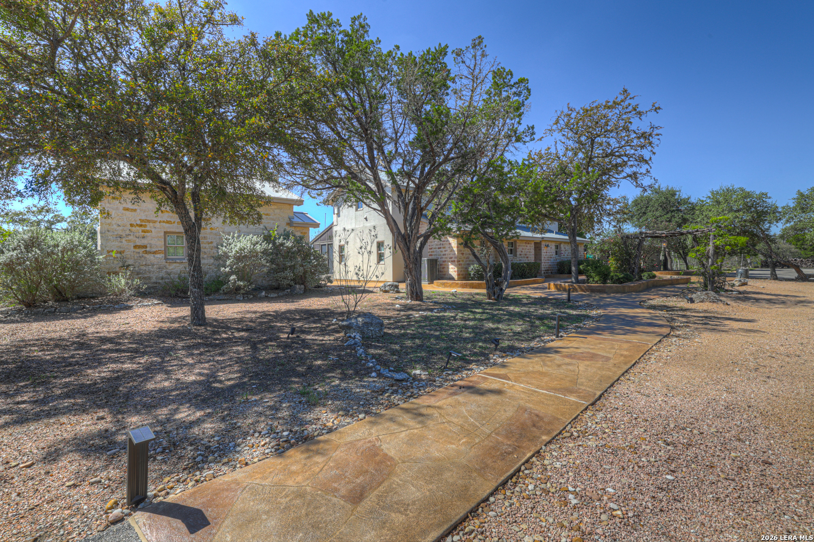 Photo 4 of Single family home for sale at 2119 Lariat Rdg, New Braunfels, TX 78132 | MLS# 2022820 | Listing updated on 2026-10-10