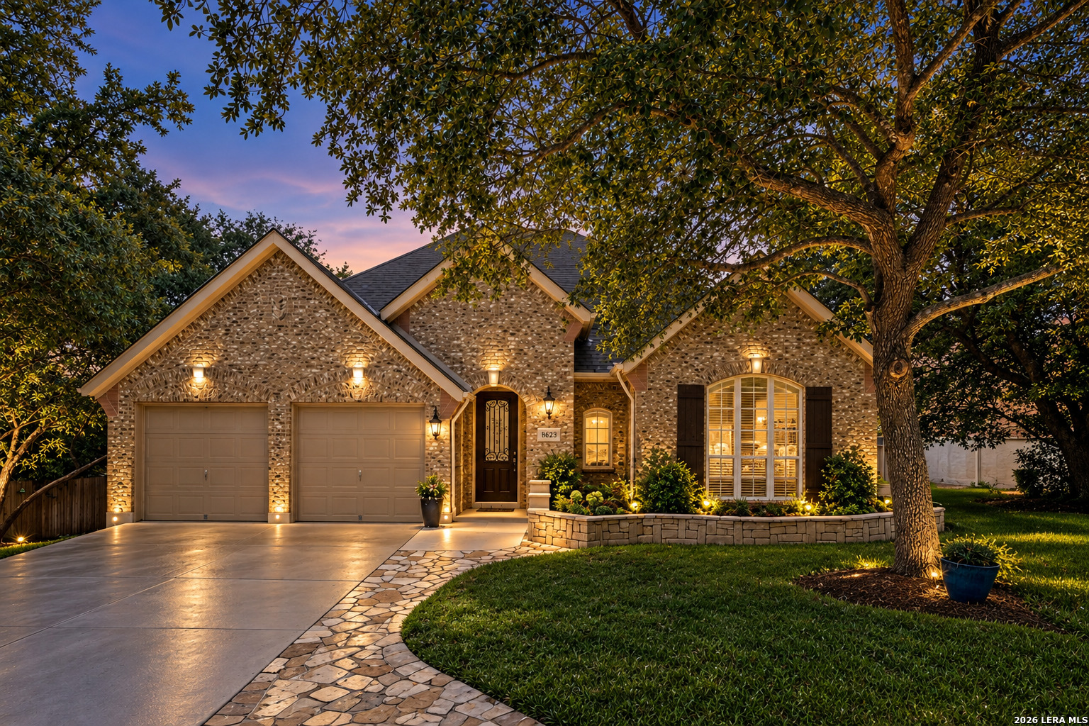 8623 El Pueblo Peak, Helotes, TX 78023