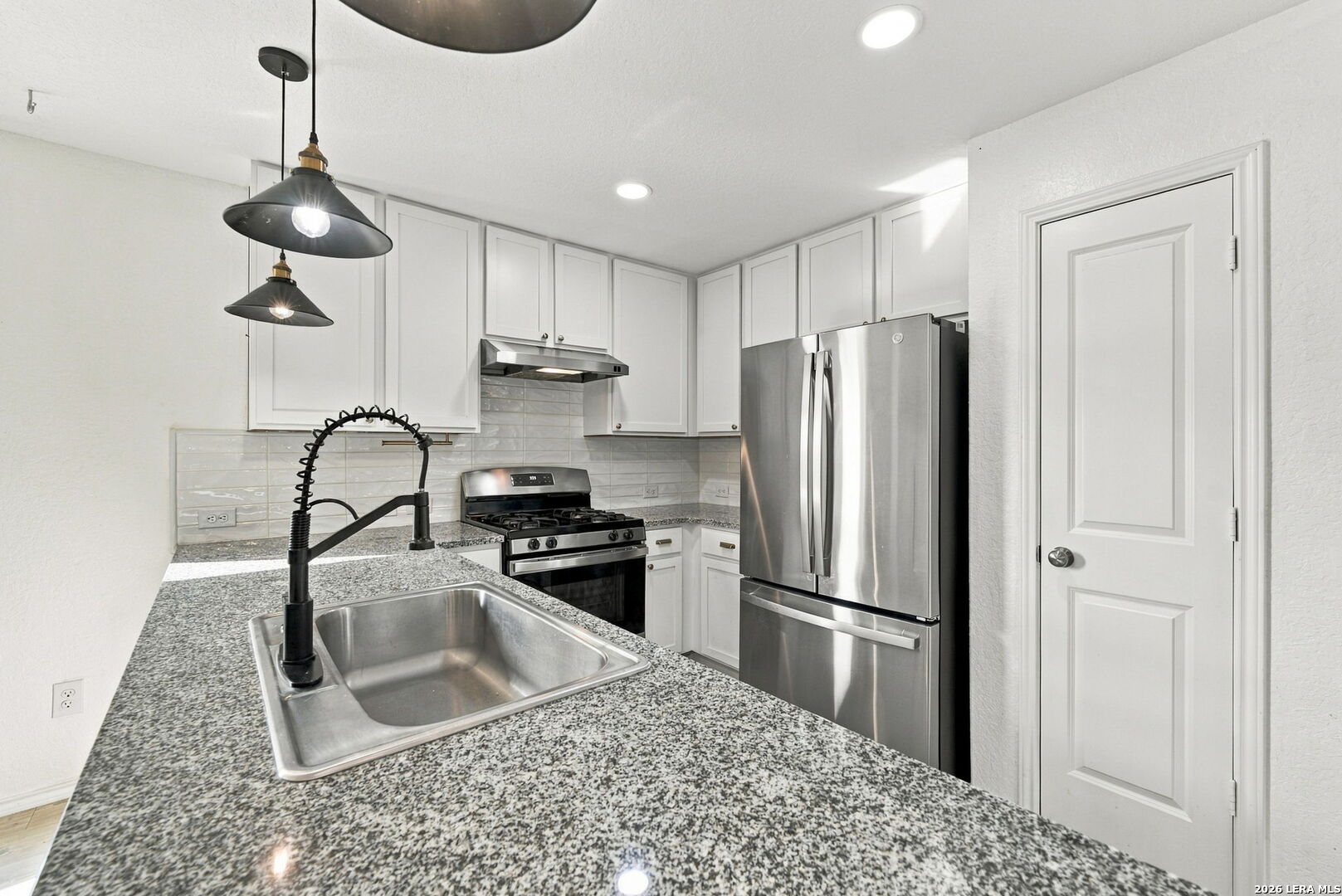 9599 Littleton Grist, San Antonio, TX 78254