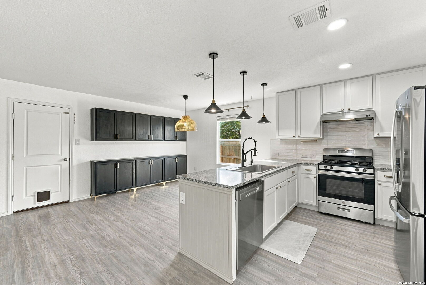 9599 Littleton Grist, San Antonio, TX 78254
