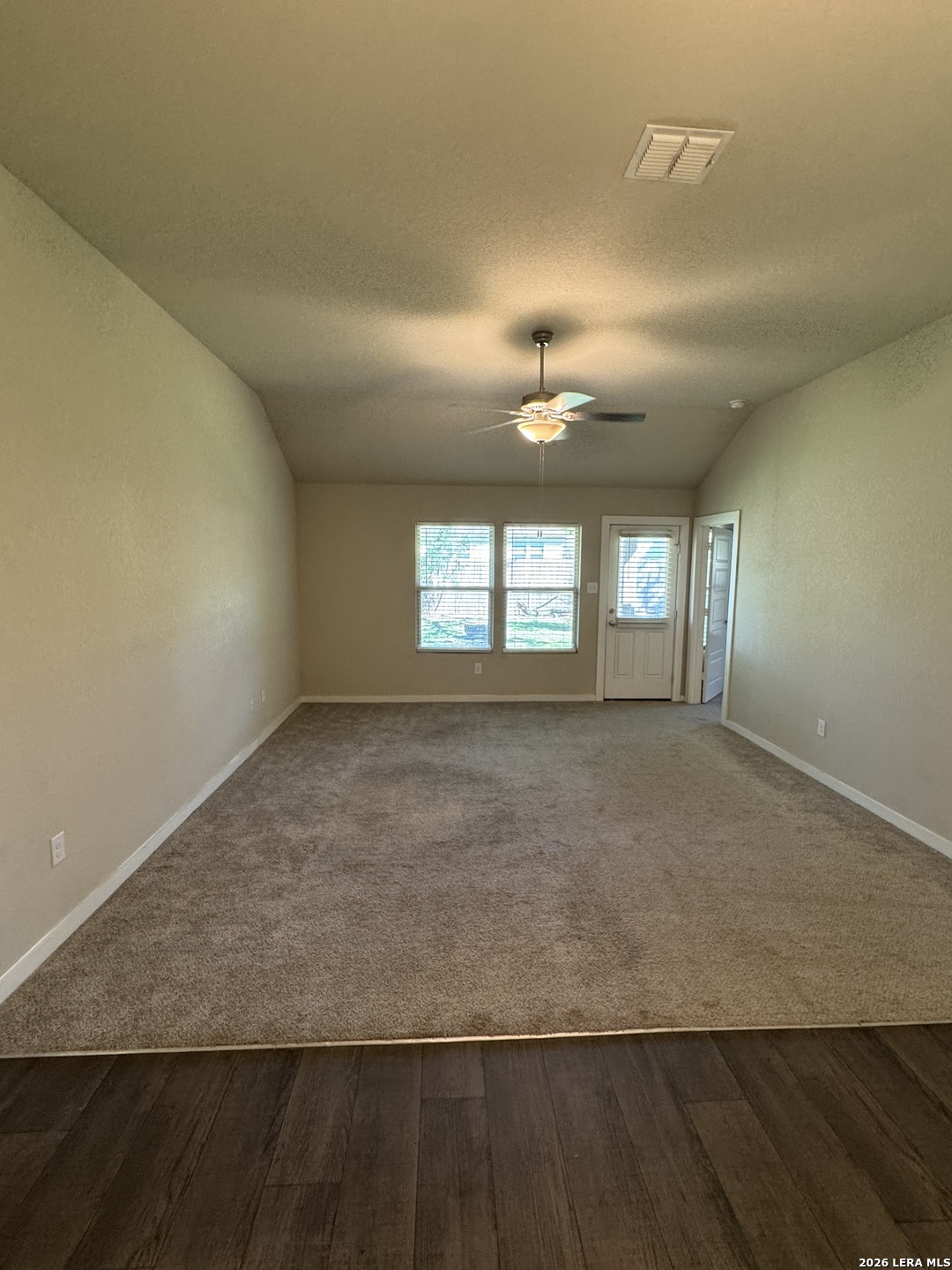 5539 PEARL VLY, San Antonio, TX 78242