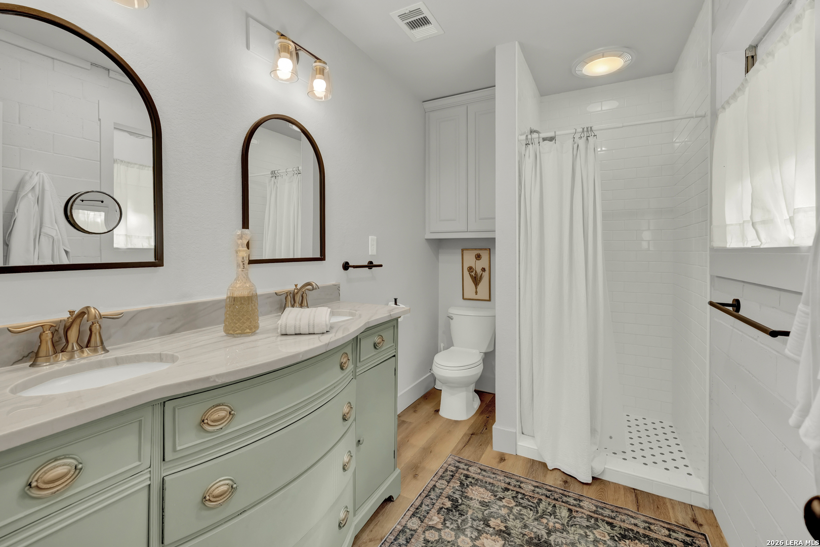 767 VALLEY OAKS DR, Canyon Lake, TX 78133