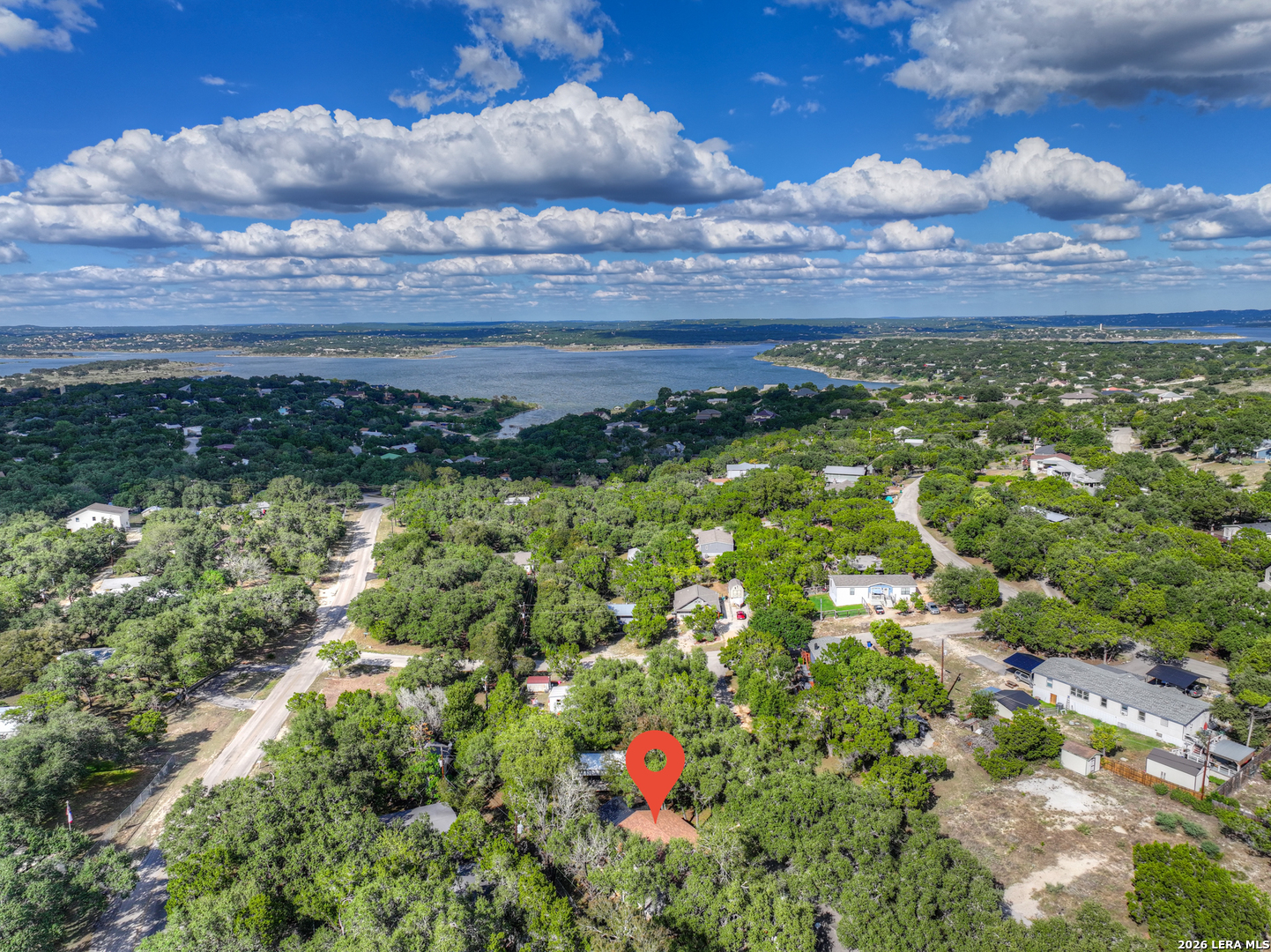767 VALLEY OAKS DR, Canyon Lake, TX 78133