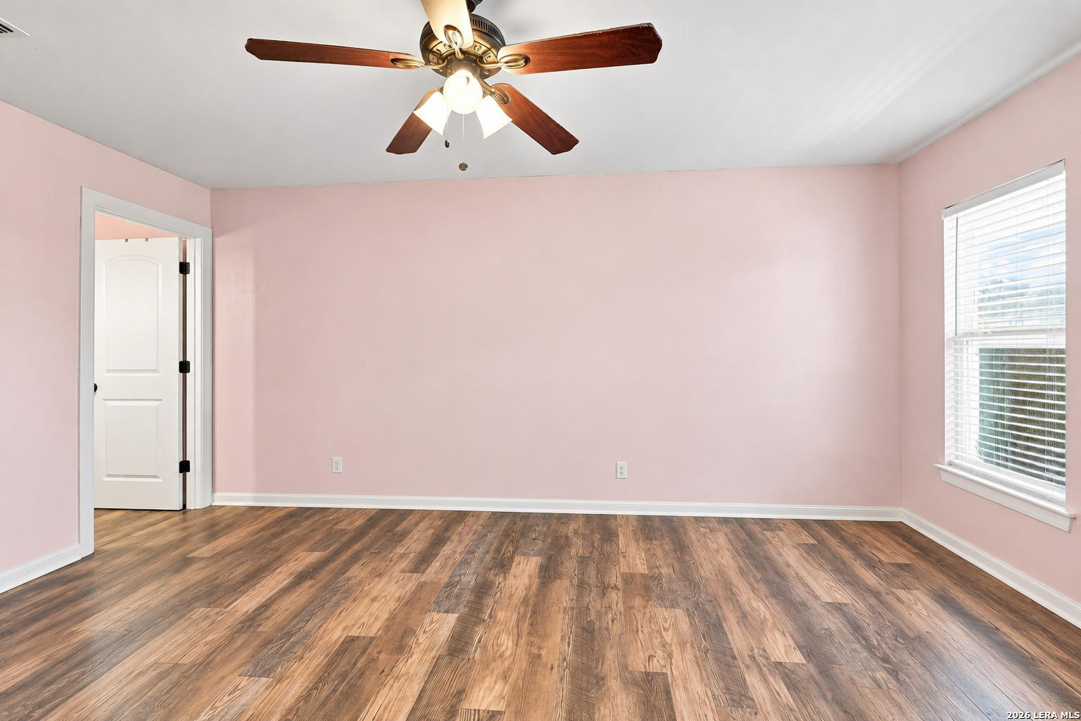 6738 UTOPIA HTS, San Antonio, TX 78223