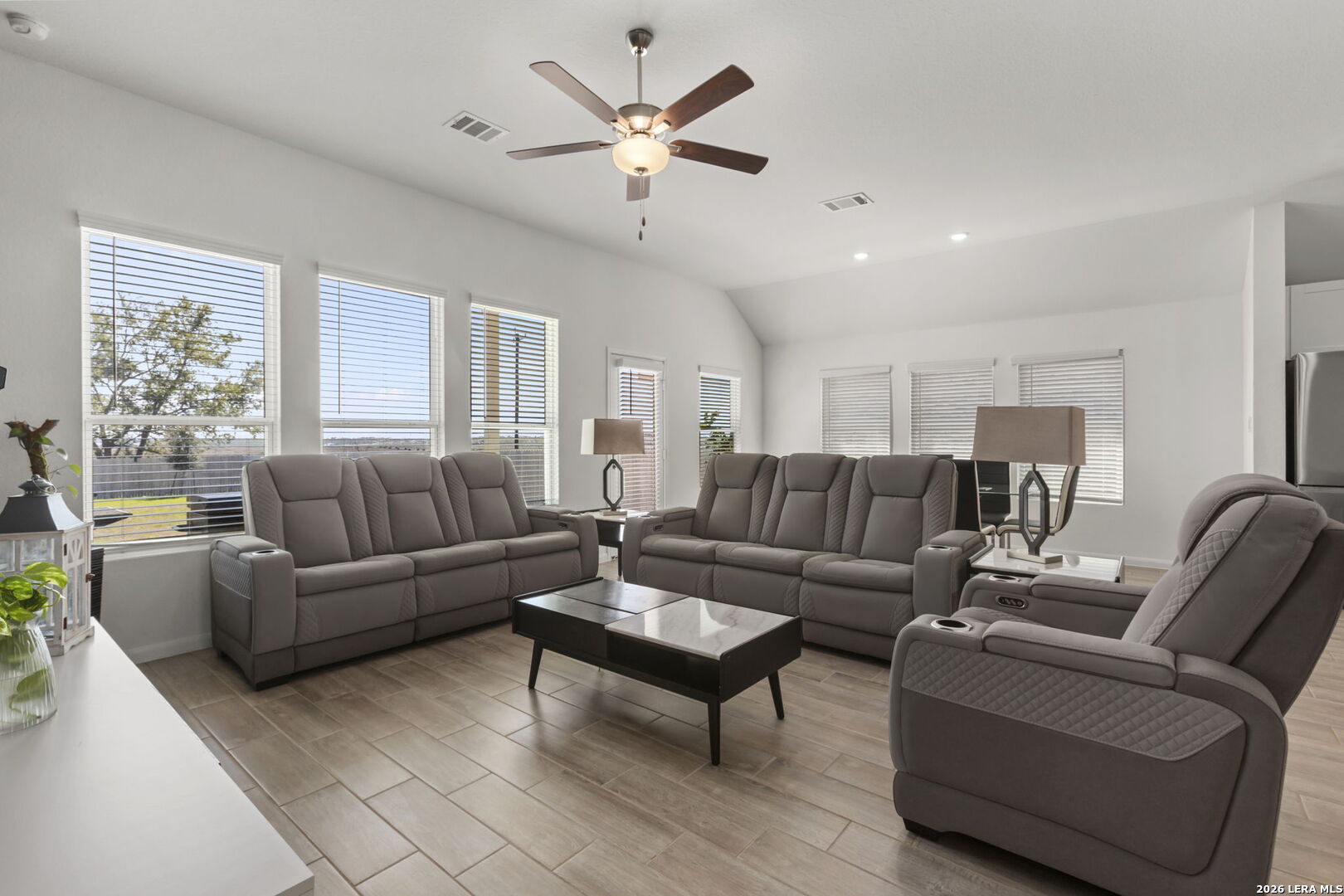 14118 Hertford Shire, San Antonio, TX 78245