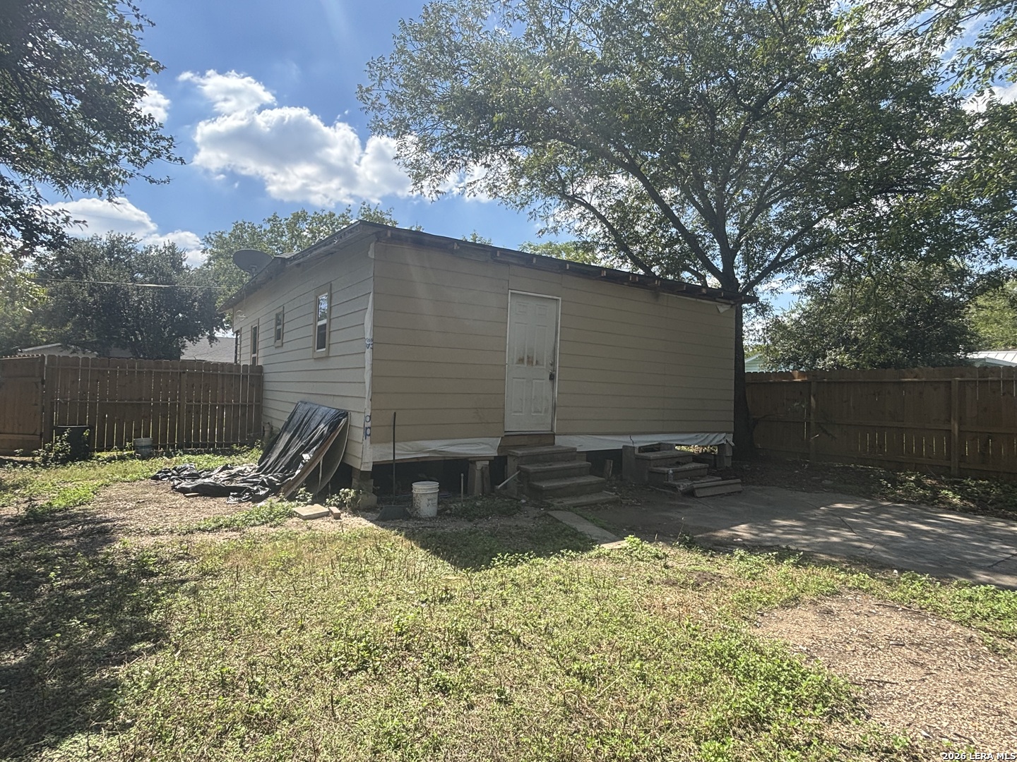 1019 CENTER ST, San Antonio, TX 78202