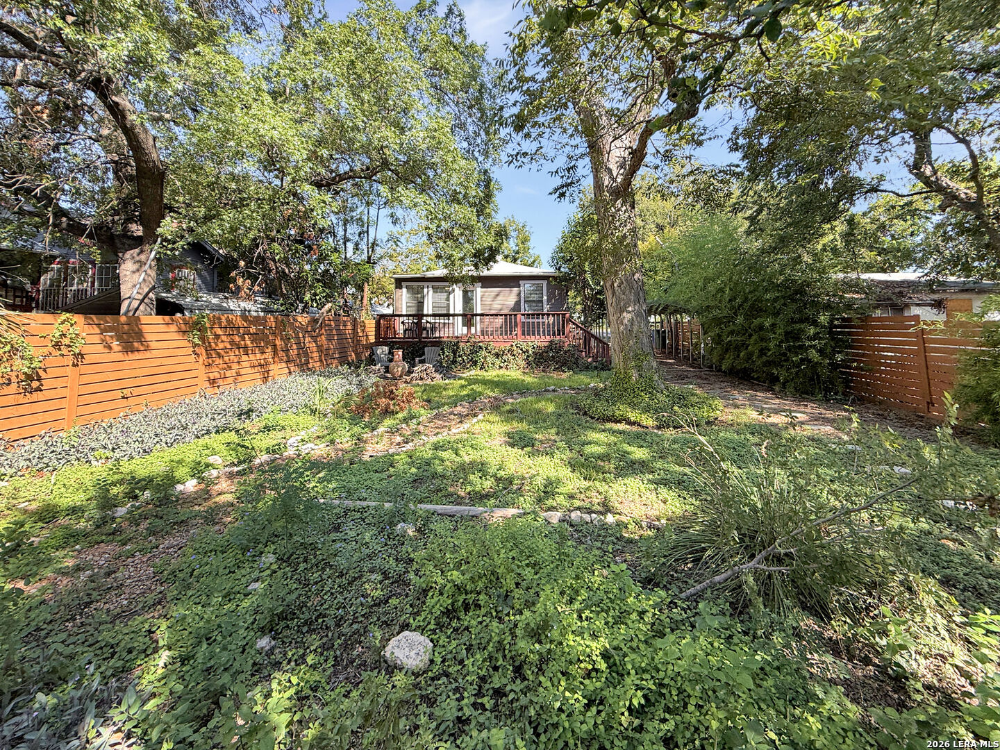 608 E MISTLETOE AVE, San Antonio, TX 78212