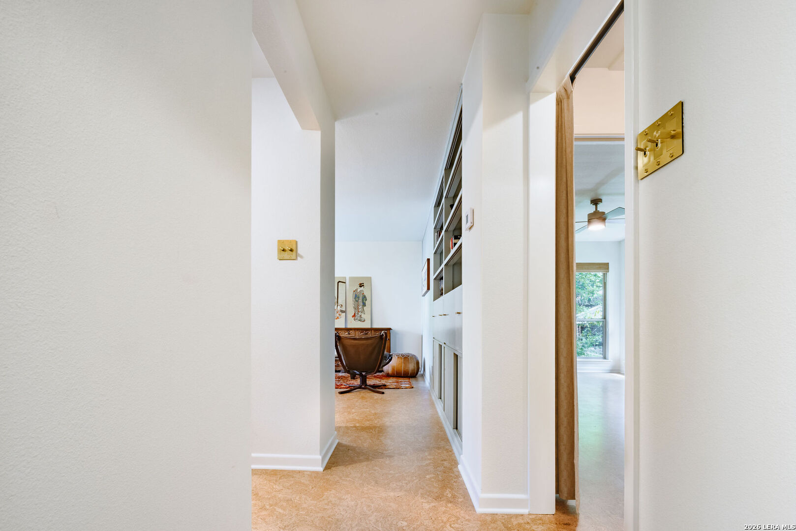221 Ogden Ln, Alamoheights, TX 78209
