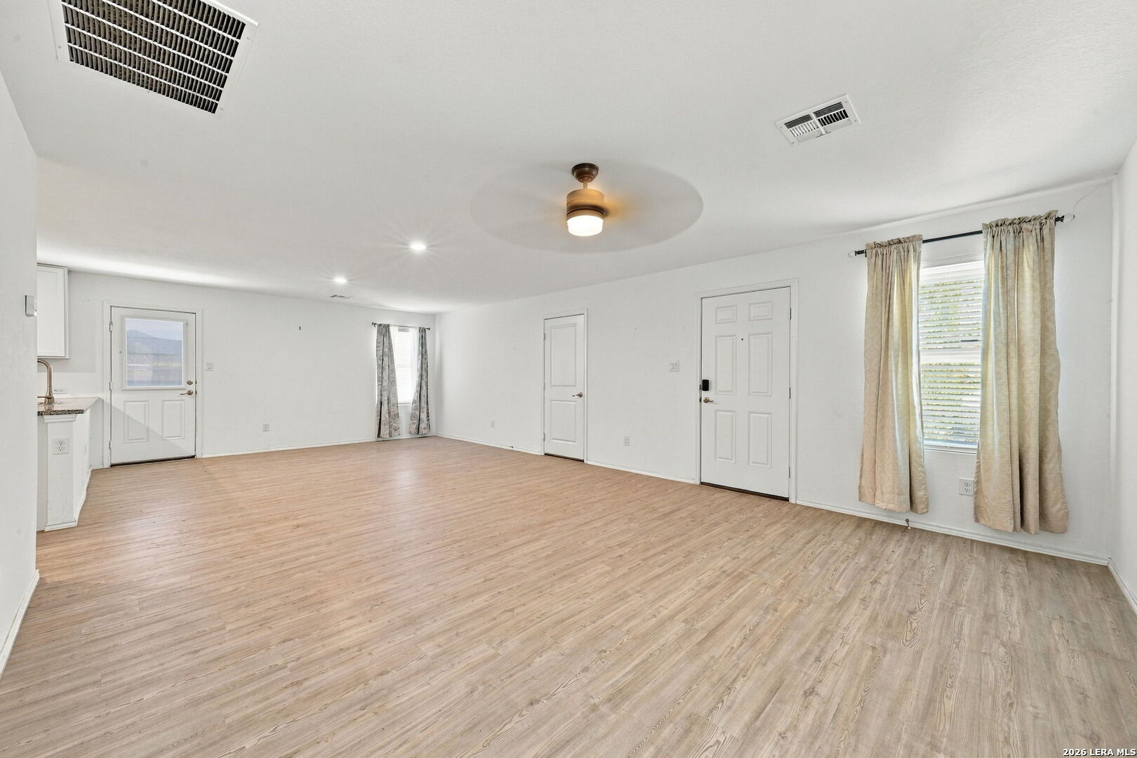 Photo 4 of Single family home for sale at 14624 Greenfield Ml, San Antonio, TX 78254 | MLS# 2022418 | Listing updated on 2026-10-08