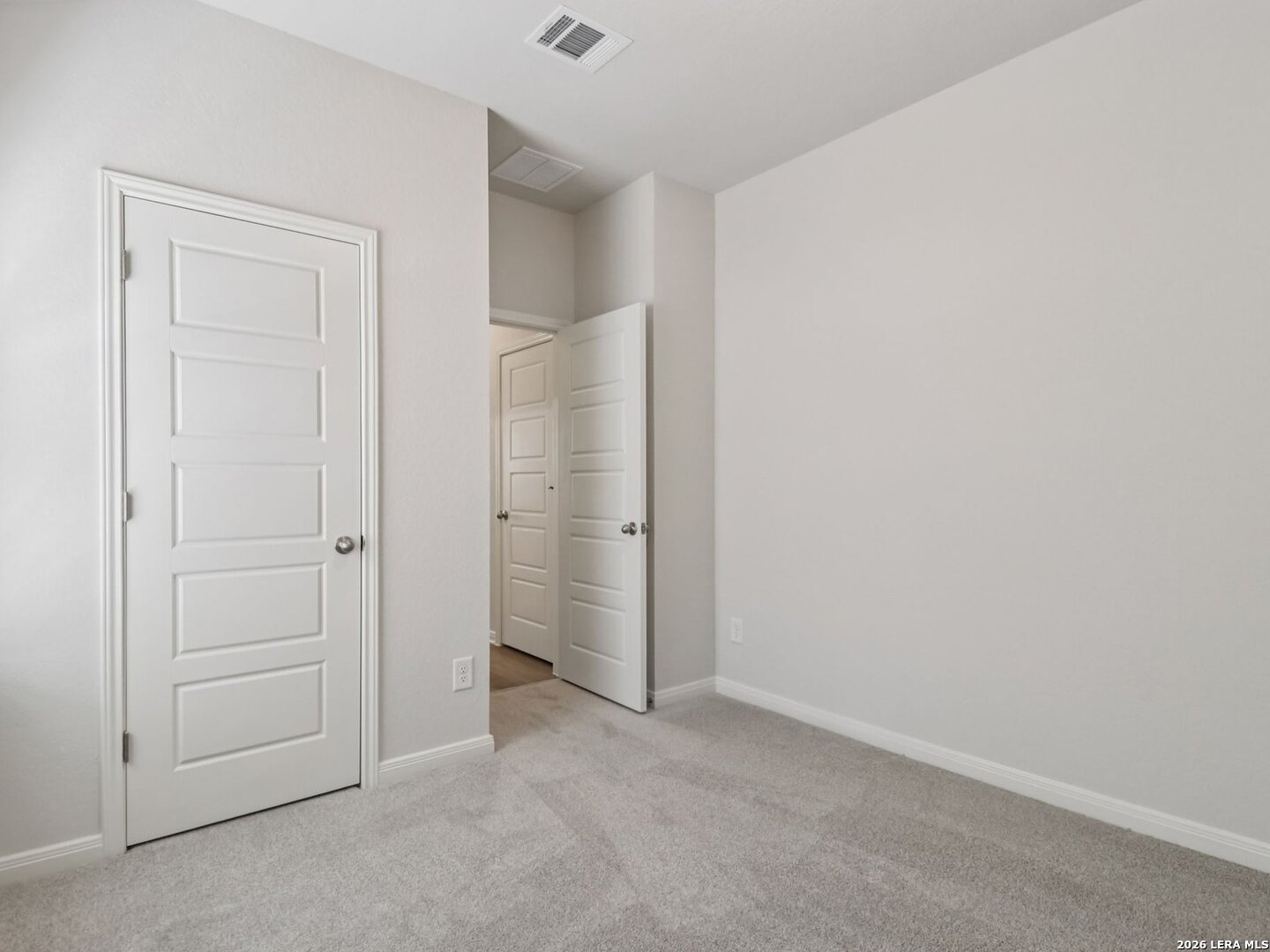 1243 NIKOS HOLW, San Antonio, TX 78245