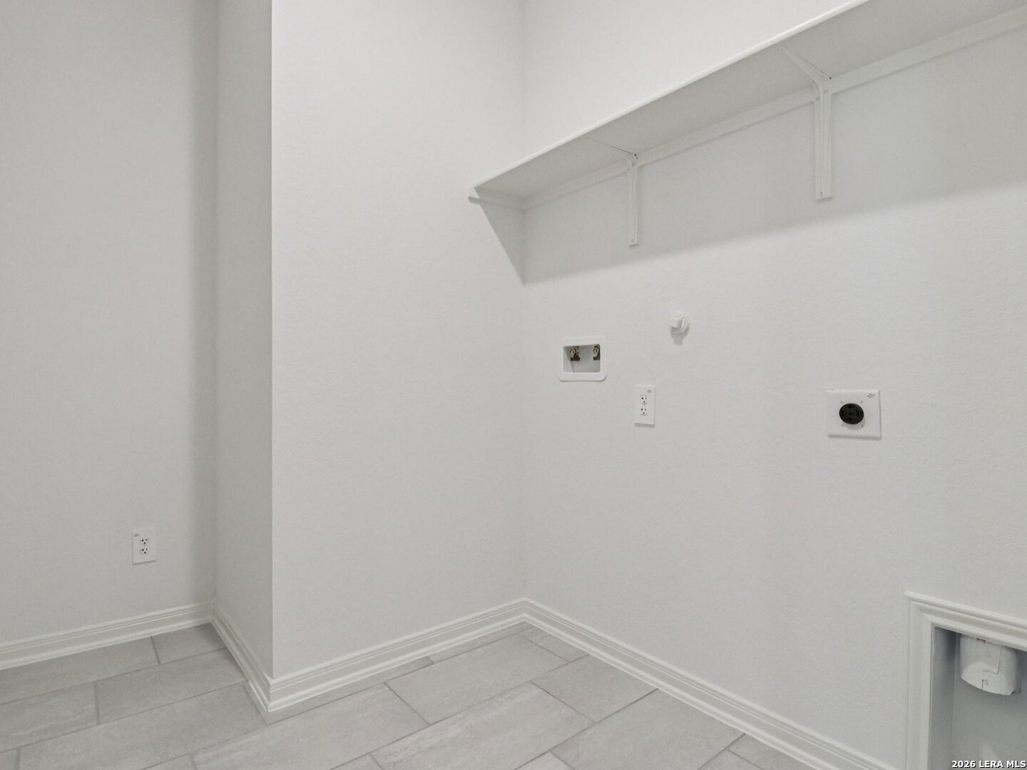 1243 NIKOS HOLW, San Antonio, TX 78245