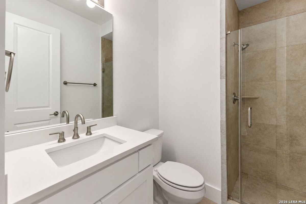 563 TALMADGE LN, Shavano Park, TX 78249
