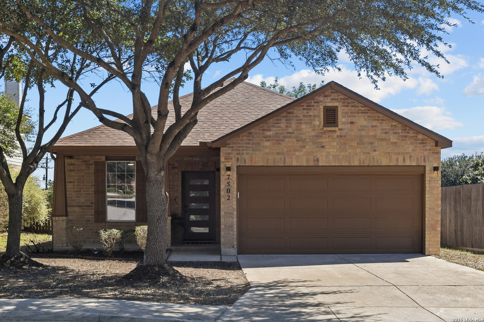 Photo 1 of Single family home for sale at 7502 Camino Mnr, Boerne, TX 78015 | MLS# 2022826 | Listing updated on 2026-10-10