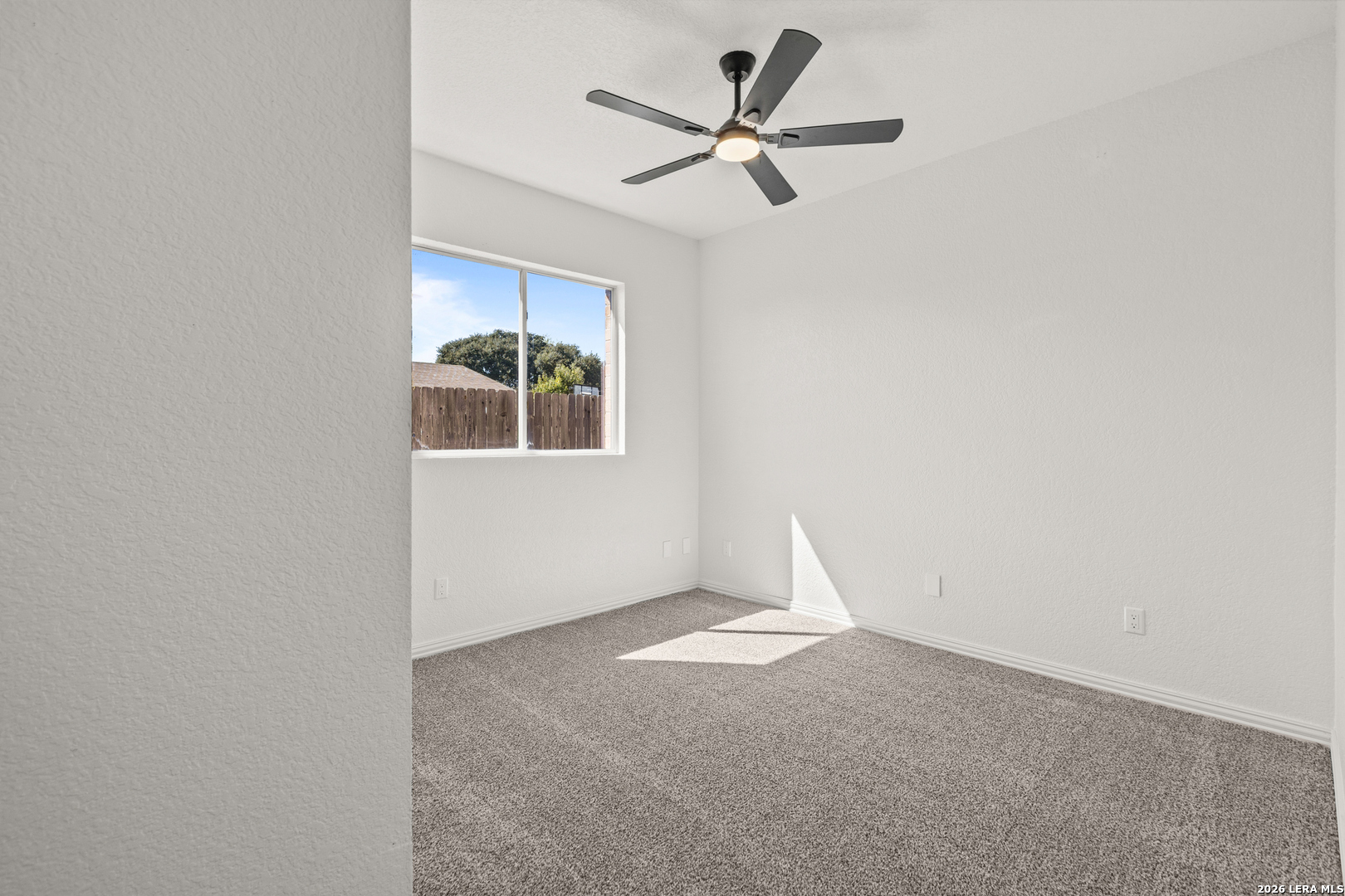 7502 CAMINO MNR, Boerne, TX 78015