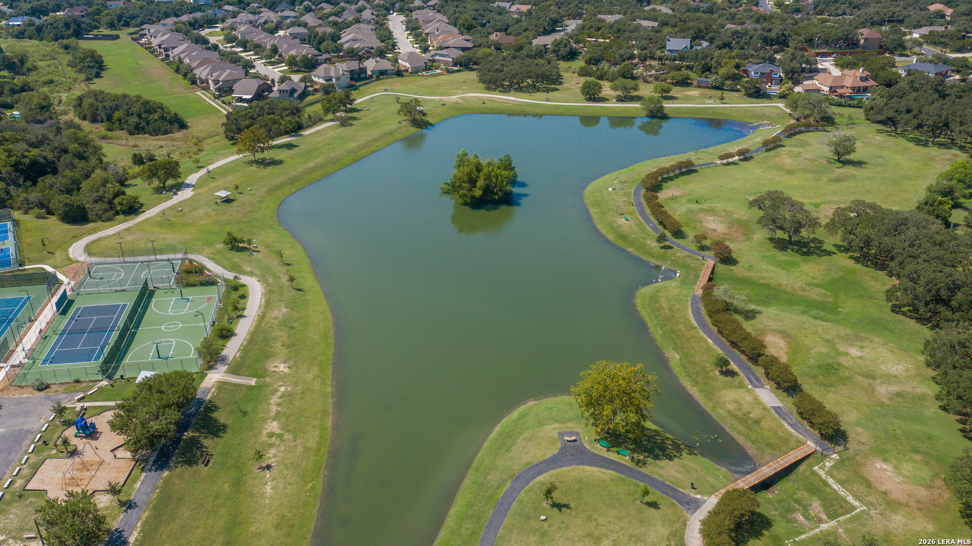 26023 Echo Mtn, San Antonio, TX 78260