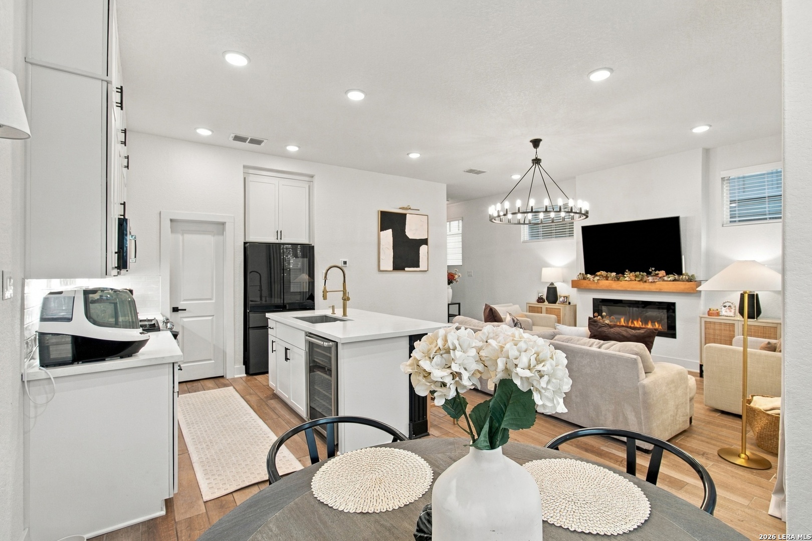 Living/Dining Combo